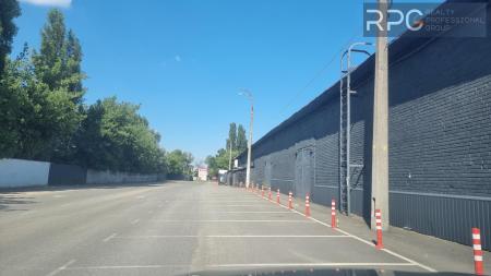 Здам торгівельне приміщення