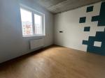 Продам 1-комнатную квартиру в новостройке, 35 м², частичный ремонт