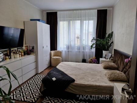 Продам 1-комнатную квартиру в новостройке, ЖК Ревуцкий