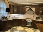 Продам 3-кімнатну квартиру, 110 м², капітальний ремонт
