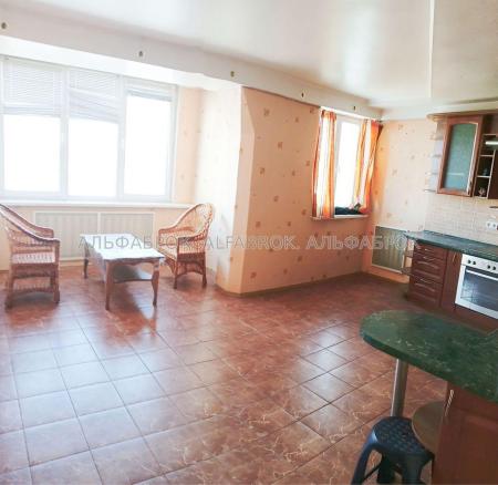 Продам 3-кімнатну квартиру