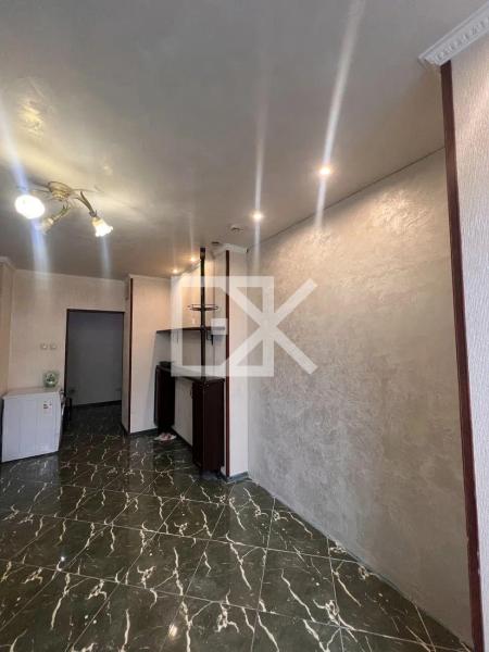 Продам 2-комнатную квартиру