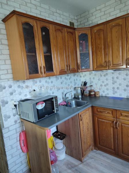 Продам 2-кімнатну квартиру