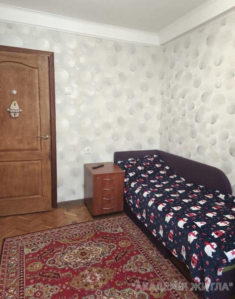 Продам 3-комнатную квартиру