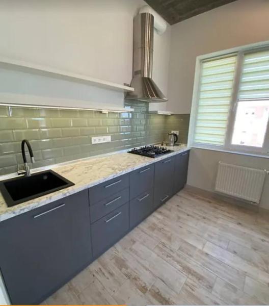 Продам 1-кімнатну квартиру в новобудові