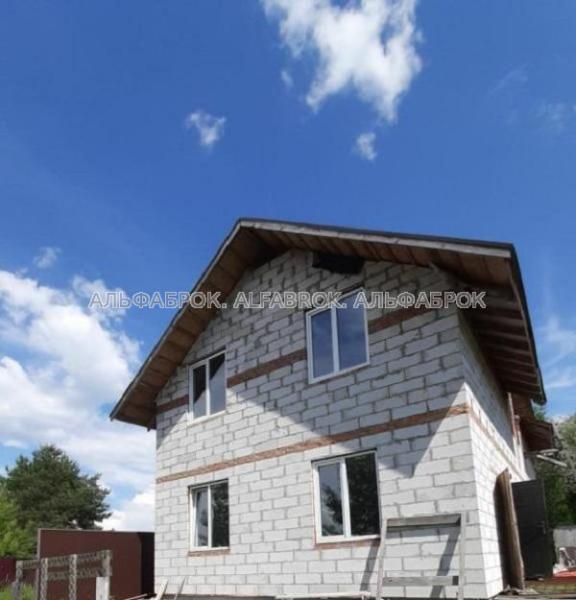 Продам 2-поверховий будинок