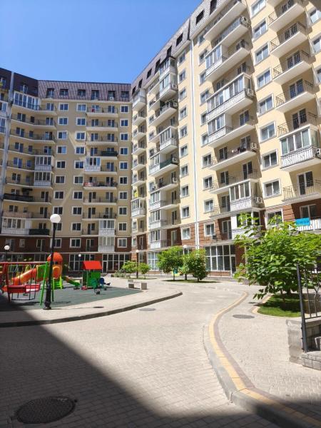 Продам 2-кімнатну квартиру в новобудові, ЖК «Континент»