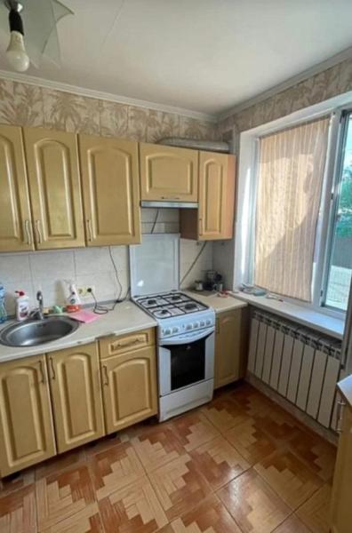 Продам 2-поверховий будинок