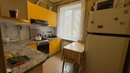 Продам 2-кімнатну квартиру