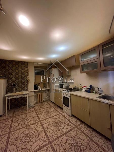Продам 3-кімнатну квартиру