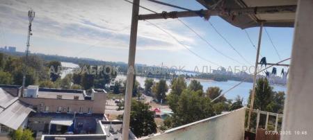Продам 3-кімнатну квартиру