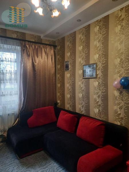 Продам 2-кімнатну квартиру