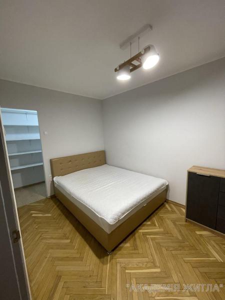 Продам 2-комнатную квартиру