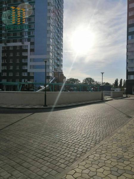 Продам 3-кімнатну квартиру, ЖК «Скай Сіті»