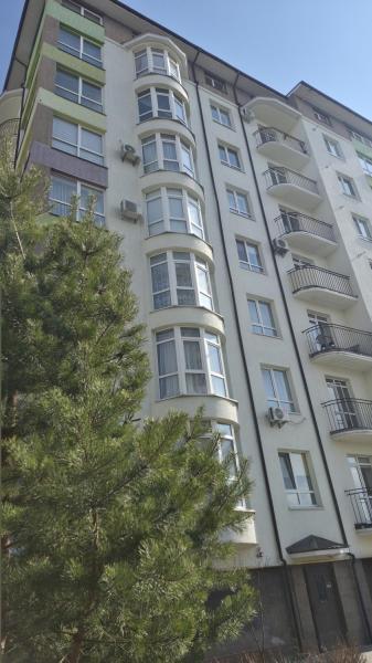 Продам 3-кімнатну квартиру