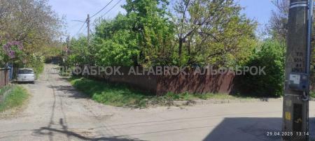 Продам участок под застройку частного дома