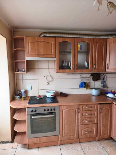 Продам 3-комнатную квартиру