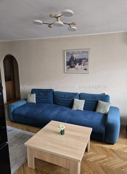 Продам 3-комнатную квартиру