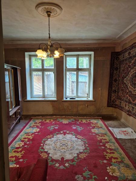 Продам 2-комнатную квартиру