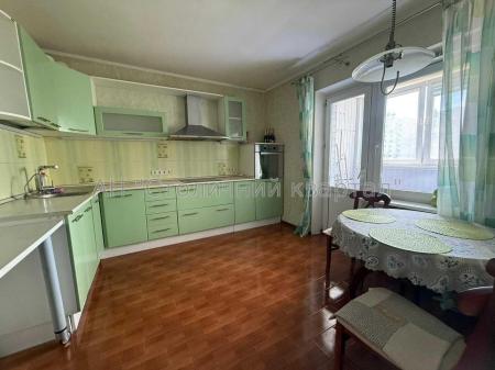 Продам 2-комнатную квартиру