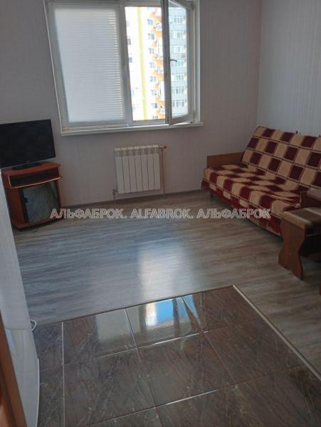 Продам 3-кімнатну квартиру