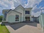 Продам 2-этажный дом, 270 м², без отделочных работ