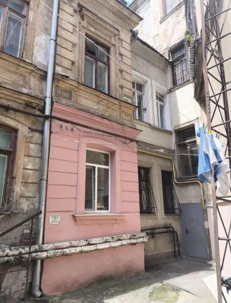 Продам 2-кімнатну квартиру