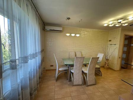 Продам 3-кімнатну квартиру