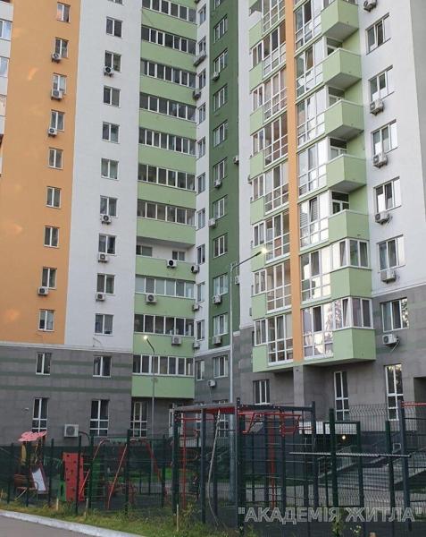 Продам 1-комнатную квартиру в новостройке, ЖК Академ Парк