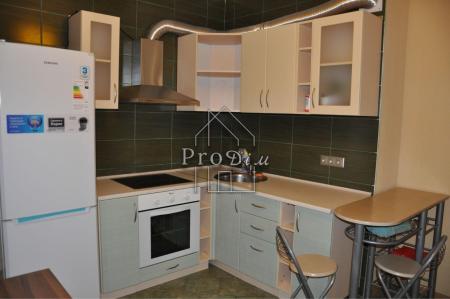 Продам 2-кімнатну квартиру