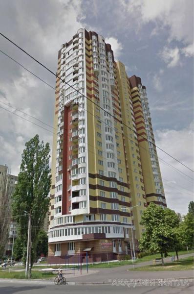 Продам 3-комнатную квартиру в новостройке
