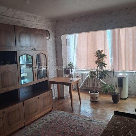 Продам 2-комнатную квартиру
