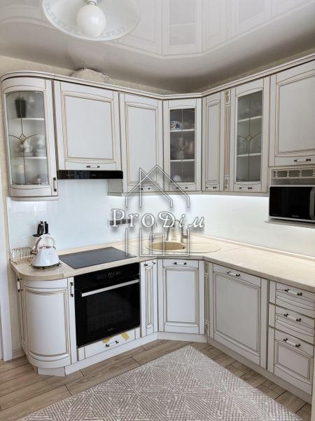 Продам 3-кімнатну квартиру в новобудові