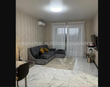 Продам 2-этажный дом