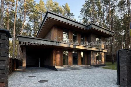 Продам 2-этажный дом