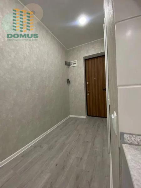 Продам 1-кімнатну квартиру, ЖК «Золоті Стовпи»