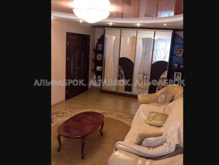 Продам 3-кімнатну квартиру