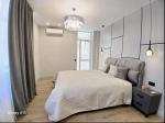 Продам 1-кімнатну квартиру, ЖК Варшавський 2, 44 м², авторський дизайн