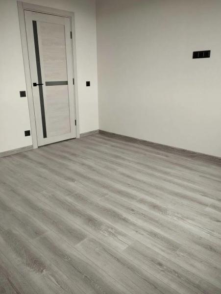 Продам 1-кімнатну квартиру в новобудові