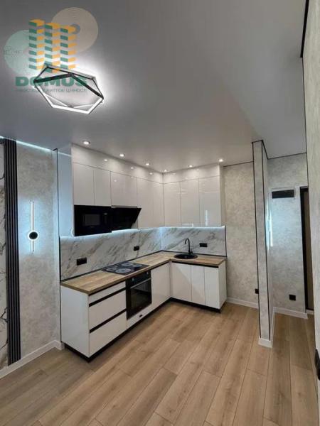 Продам 2-кімнатну квартиру, ЖК «Акварель 8»