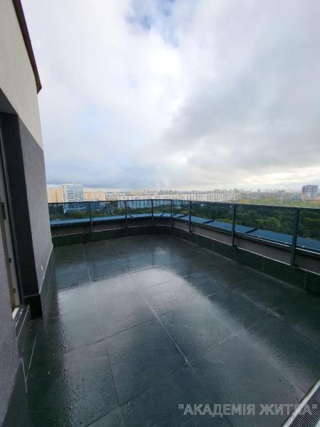 Продам 1-комнатную квартиру в новостройке, ЖК Парковые озера 2