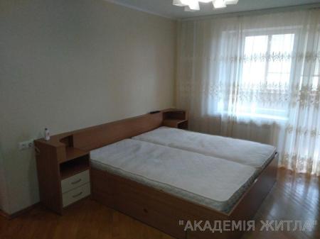 Сдам 3-комнатную квартиру