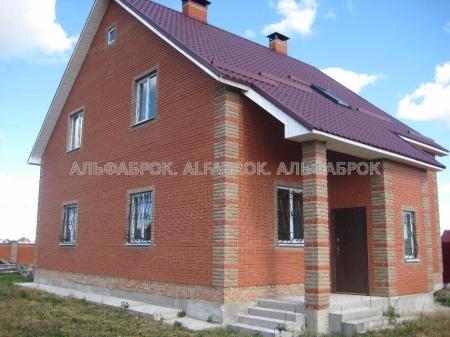 Продам 2-поверховий будинок