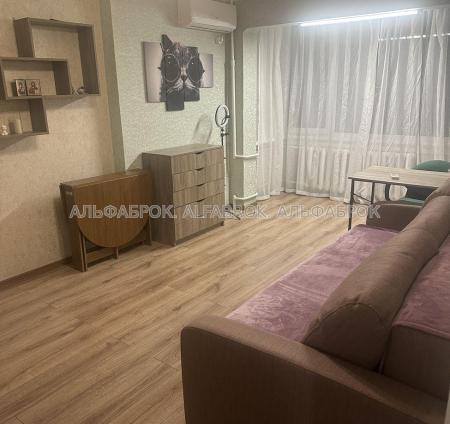 Продам 2-комнатную квартиру
