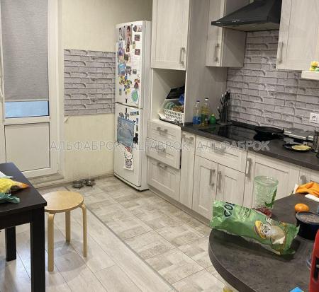 Продам 3-кімнатну квартиру