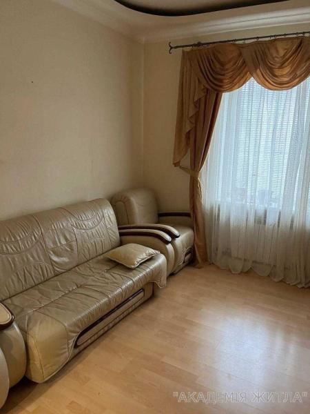 Продам 2-комнатную квартиру
