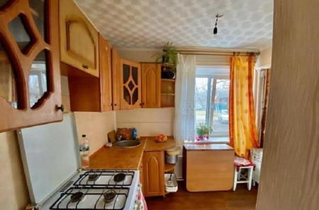 Продам 2-кімнатну квартиру
