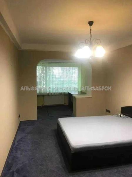 Продам 3-комнатную квартиру