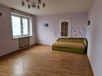 Продам 4-комнатную квартиру, 104 м², косметический ремонт