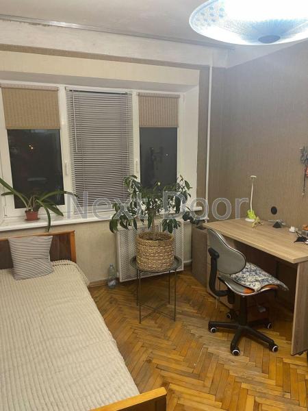 Продам 2-кімнатну квартиру